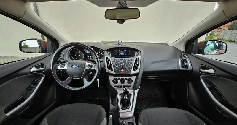 Ford Focus cena 23900 przebieg: 187000, rok produkcji 2013 z Maszewo małe 781